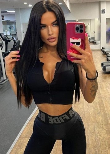 Нелли, Г. Хороль